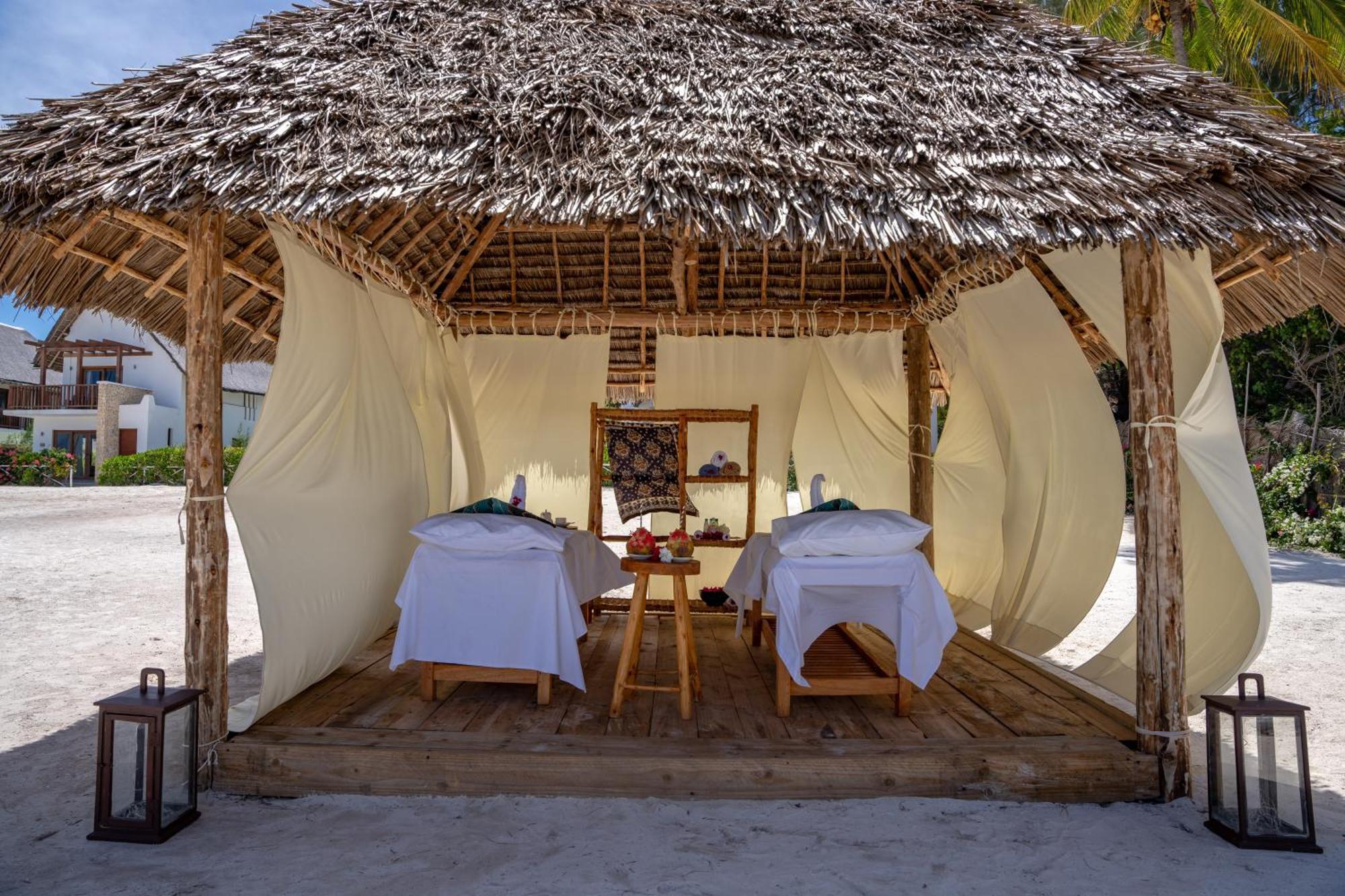 Natural Park Villa Resort Pingwe Exterior photo